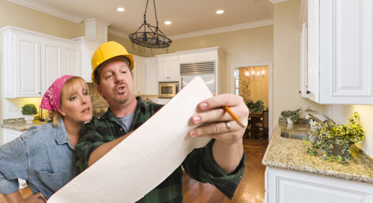 How to Deal With a Home Contractor