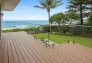 Weather-Resistant Decking Materials for Beachfront Homes in Tropical Climates